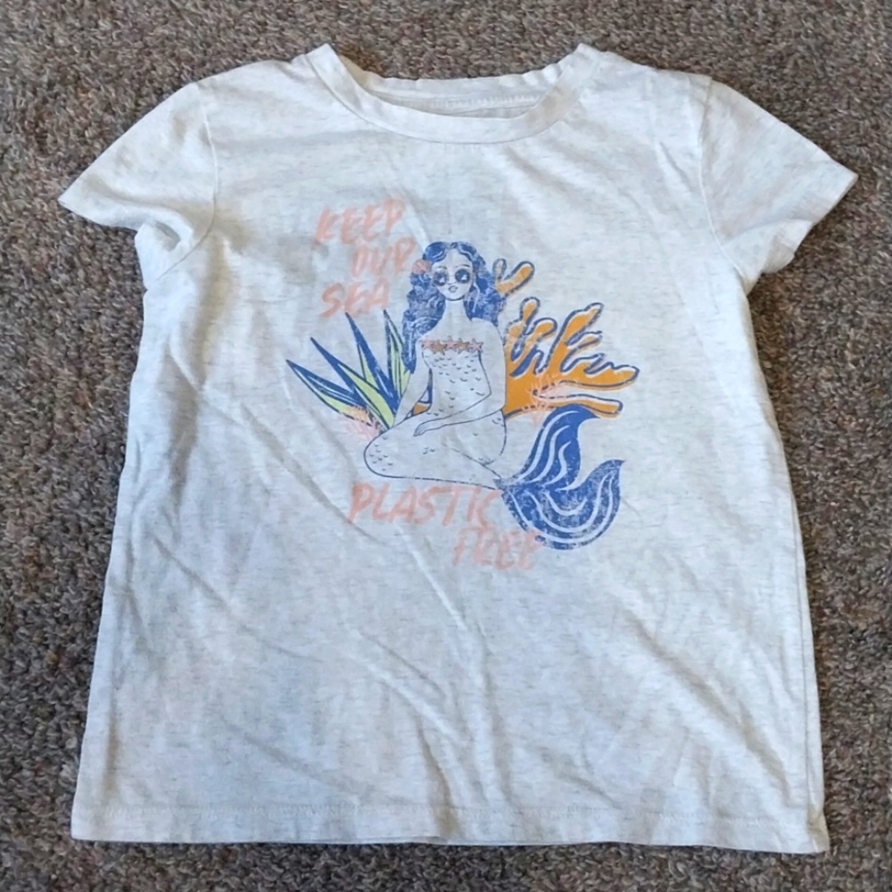 T shirts